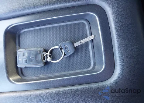 2014 Chevrolet Silverado 1500 2Lt z USA, uszkodzony, nr VIN 1GCVKREC5EZ410237